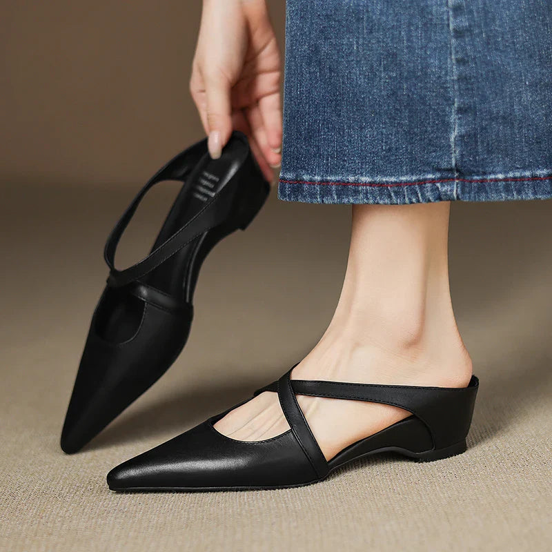Aurelia Elegante Leather Mules
