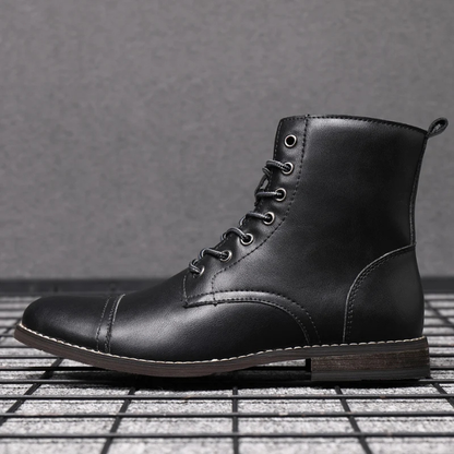 CARRINGTON — Vintage Boots