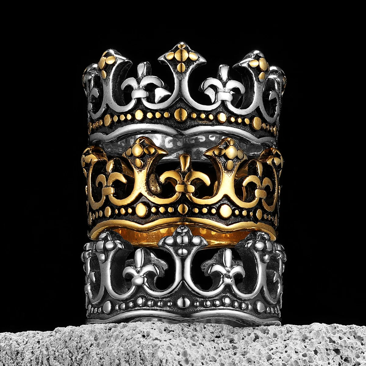 REGALIS — Crown Ring