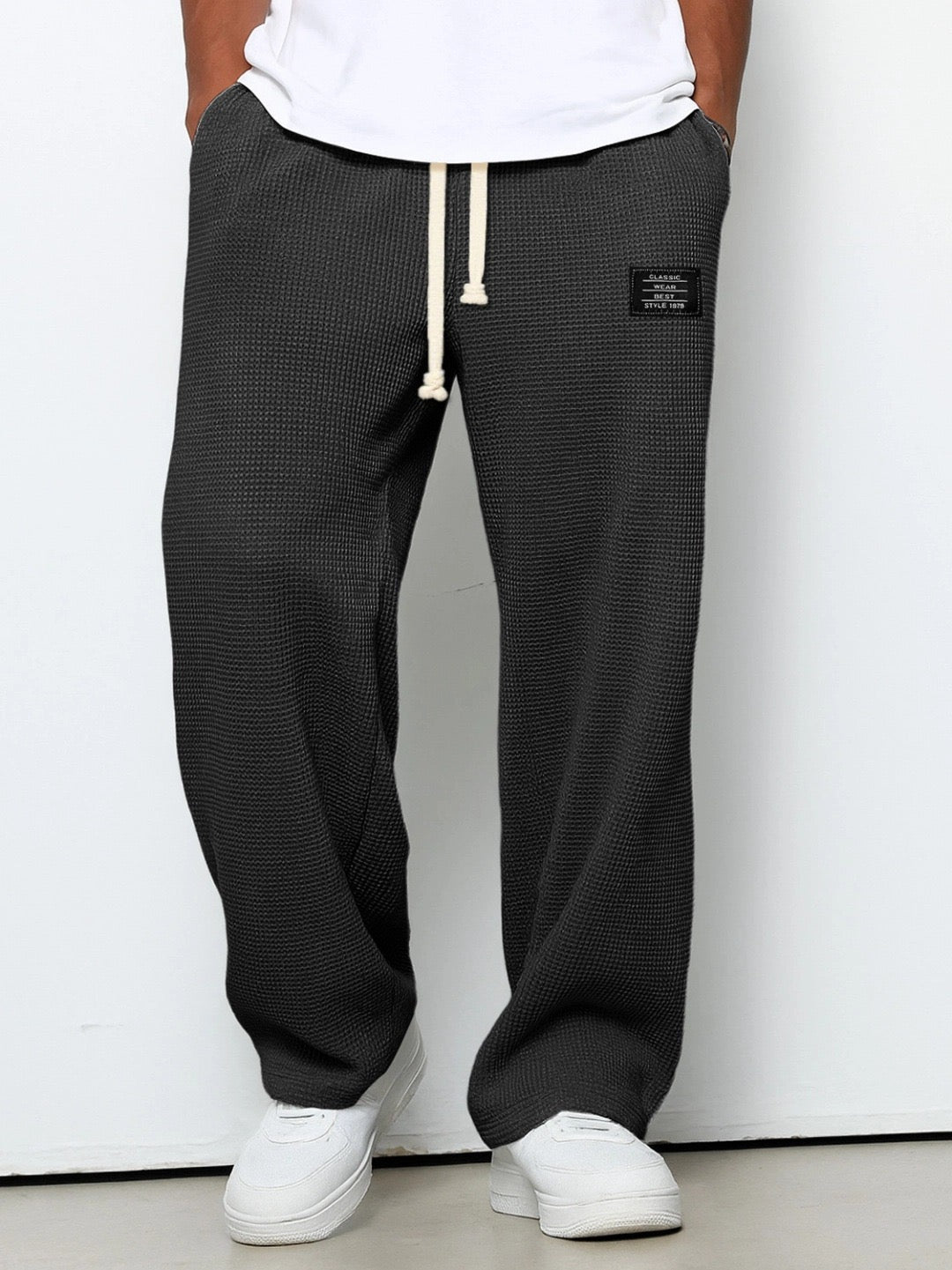 AVENNOIR - Gentleman's Chinos