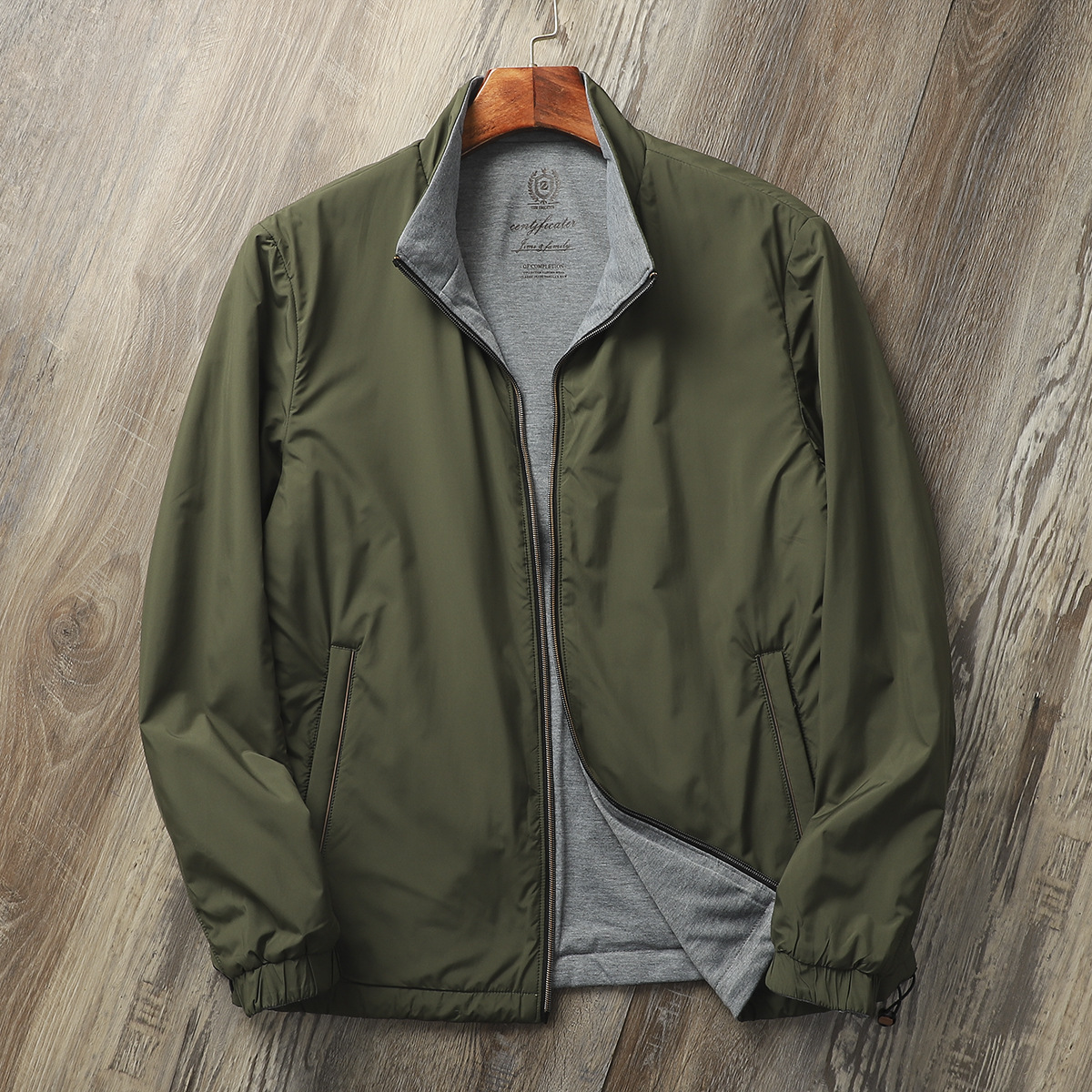 Verdello — Reversible Thermal Jacket