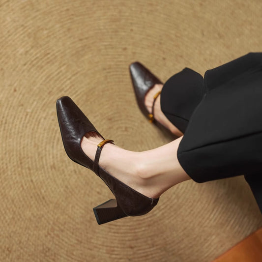Vellora - Structured Leather Pumps