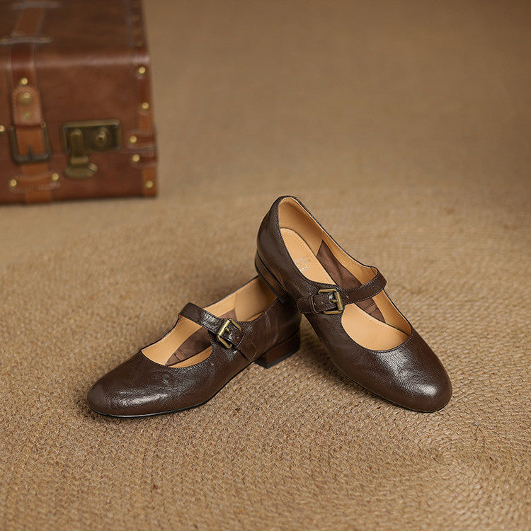 CALLISTA — Classic Court Shoes
