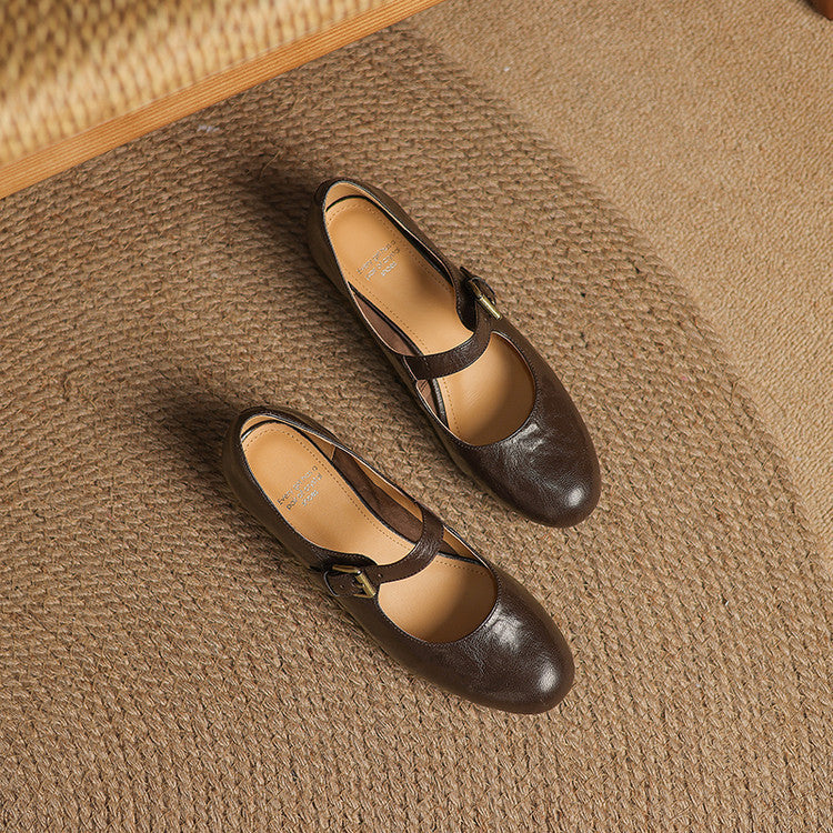 CALLISTA — Classic Court Shoes