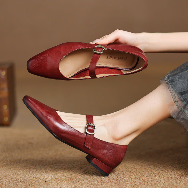 Velliera — Leather Mary Jane Pumps