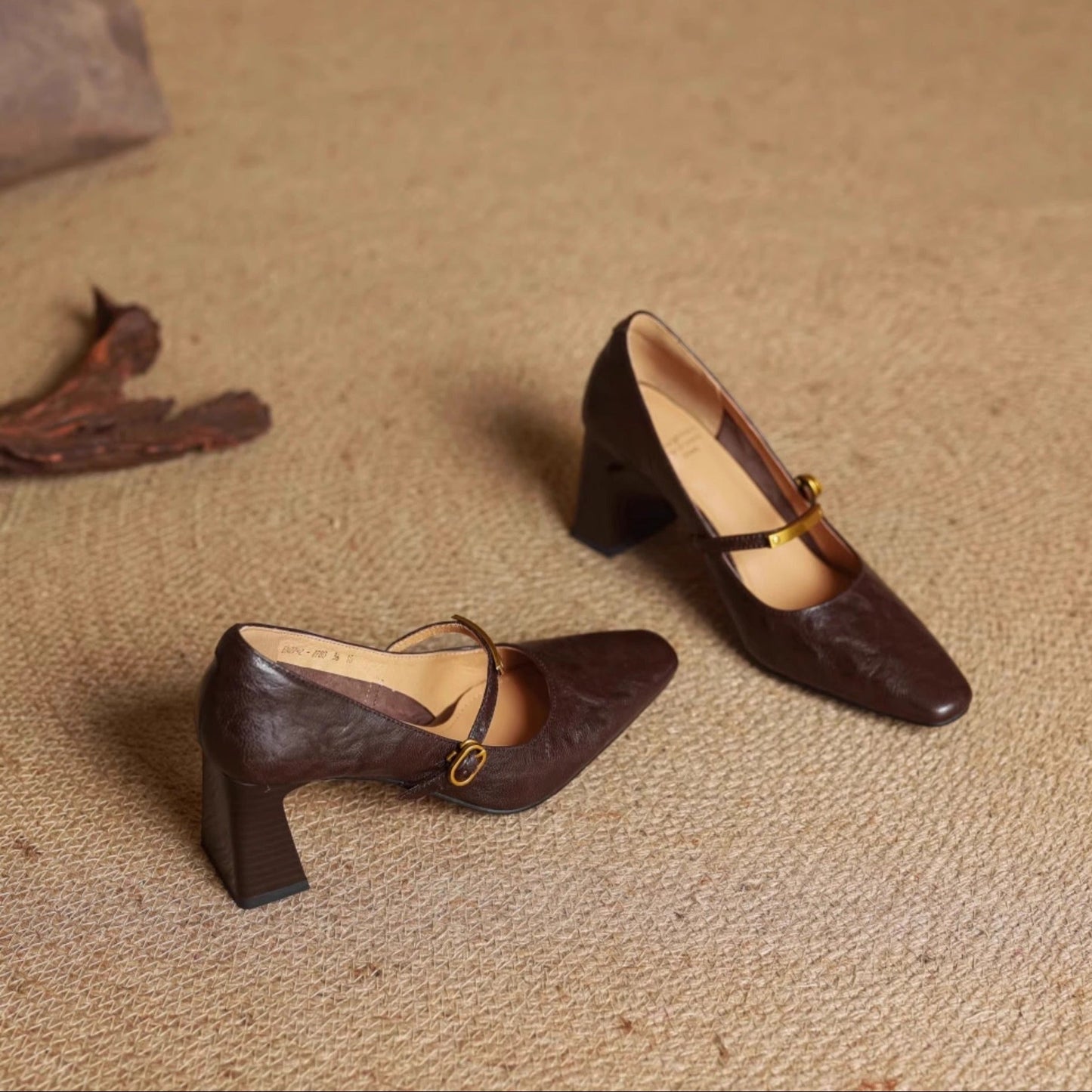Vellora - Structured Leather Pumps