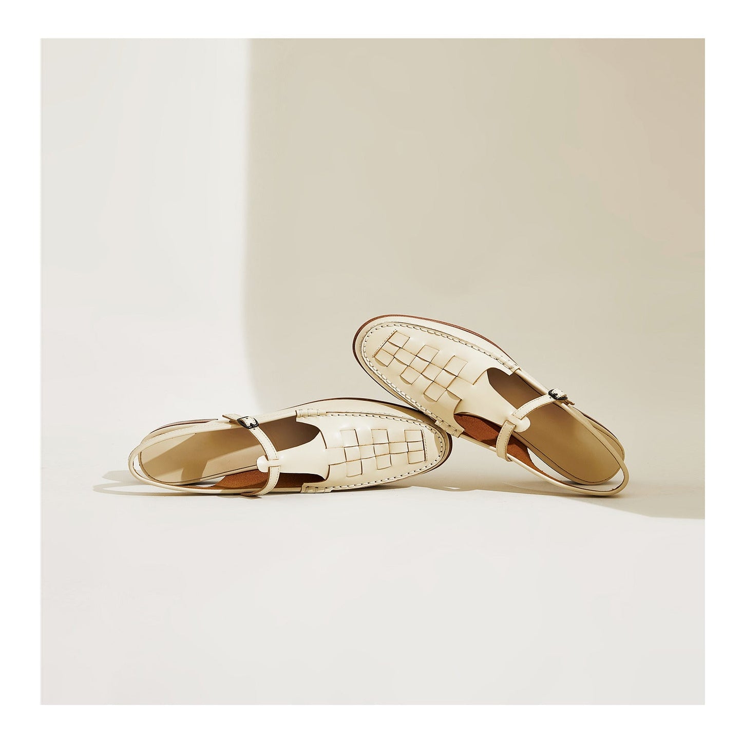SIVARO — Leather Sandals