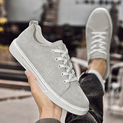 Veloure — Suede Low-Top Sneakers