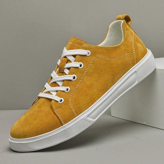 Veloure — Suede Low-Top Sneakers
