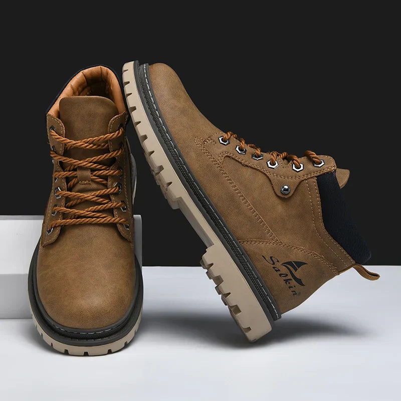 Lysaro - Urbanite Leather Boots