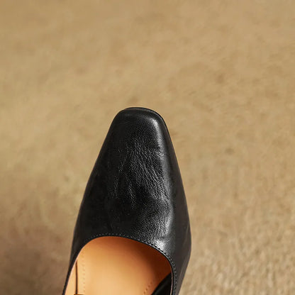 Vellora - Structured Leather Pumps