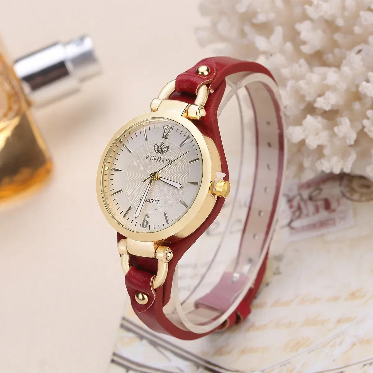 AURÉOLE — Classic Timepiece