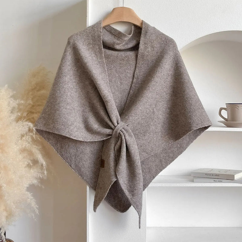 CALIANA — Knotted Elegance Shawl